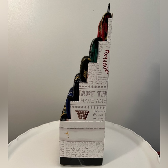 Harry Potter Casual Crew 6-Pack of Socks NWT - Picture 2 of 7